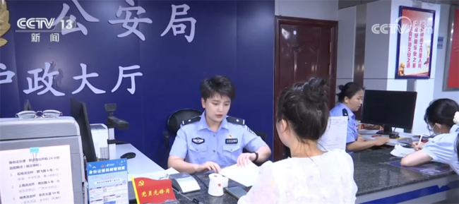 多(duo)地多措(cuò)并舉護(hù)航高校(xiào)畢業生(sheng)就業