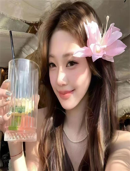 《十字架与吸血姬 第二季》：专业人士推荐与评分后现代解读，经典重现