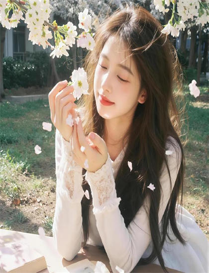 《医女我专治不服》评价对比扣人心弦的：专业影评与观众口碑差异